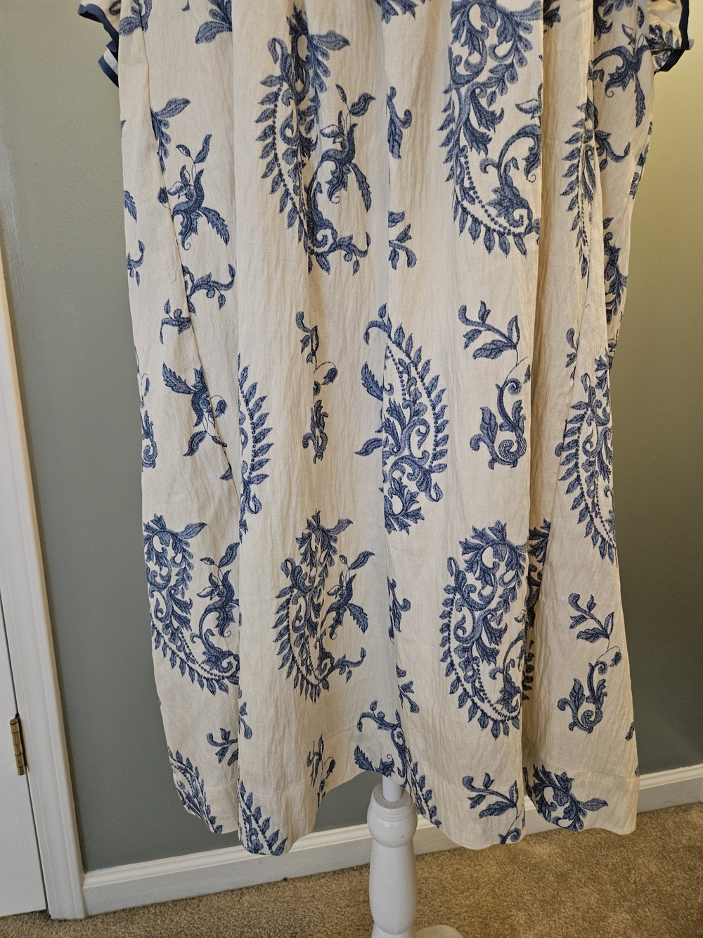 Umgee Blue and Cream Floral Ruffle Accent Dress Women's Size 2XL New - Picture 7 of 11